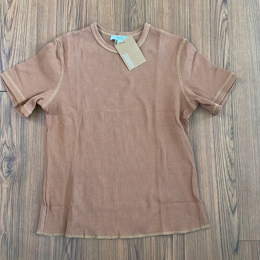 Berlook natural fiber waffle top-NWT